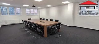 1676037284893