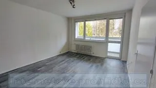 216190692 (4)