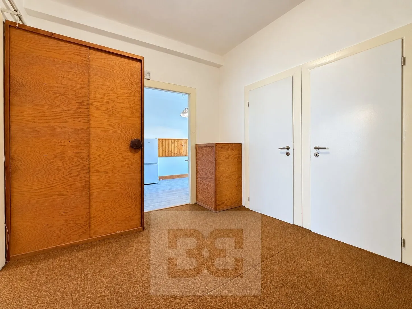 Chodba2