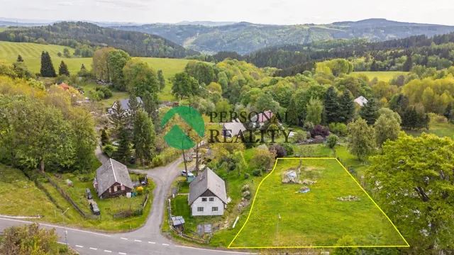 Prodej stavebního pozemku 1 239 m²