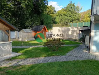 223934410 (2)
