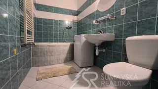 1745929447915.jpg