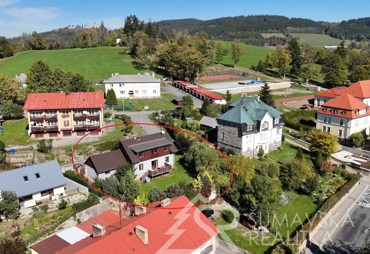 4karlova 11.jpg