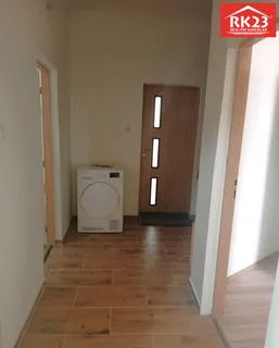 223776687 (6)