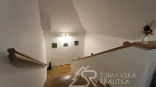 1745929468419.jpg