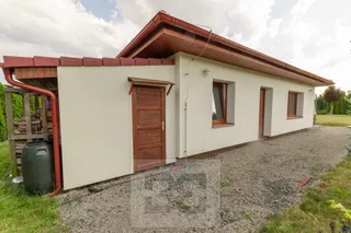 Přístavek