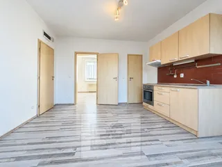 Kuchyň3