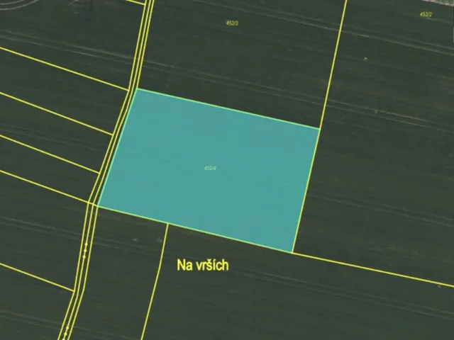 Prodej pole 3 780 m²