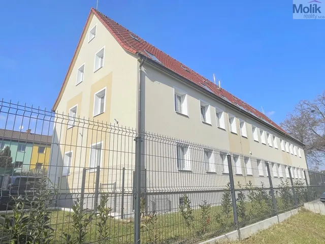 Pronájem bytu 2+kk 45 m²