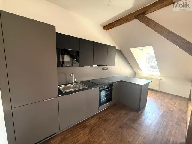 Pronájem bytu 2+kk 72 m²