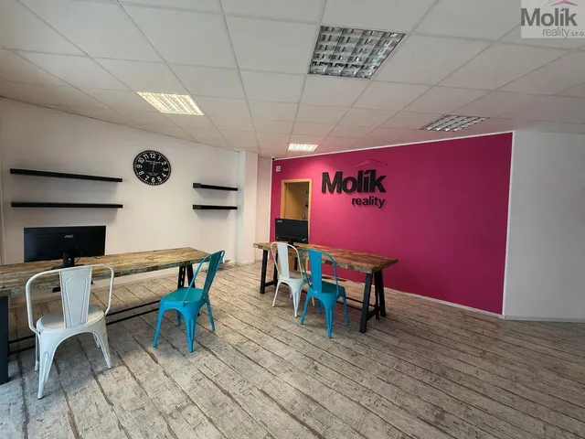 Pronájem kanceláře 59 m²