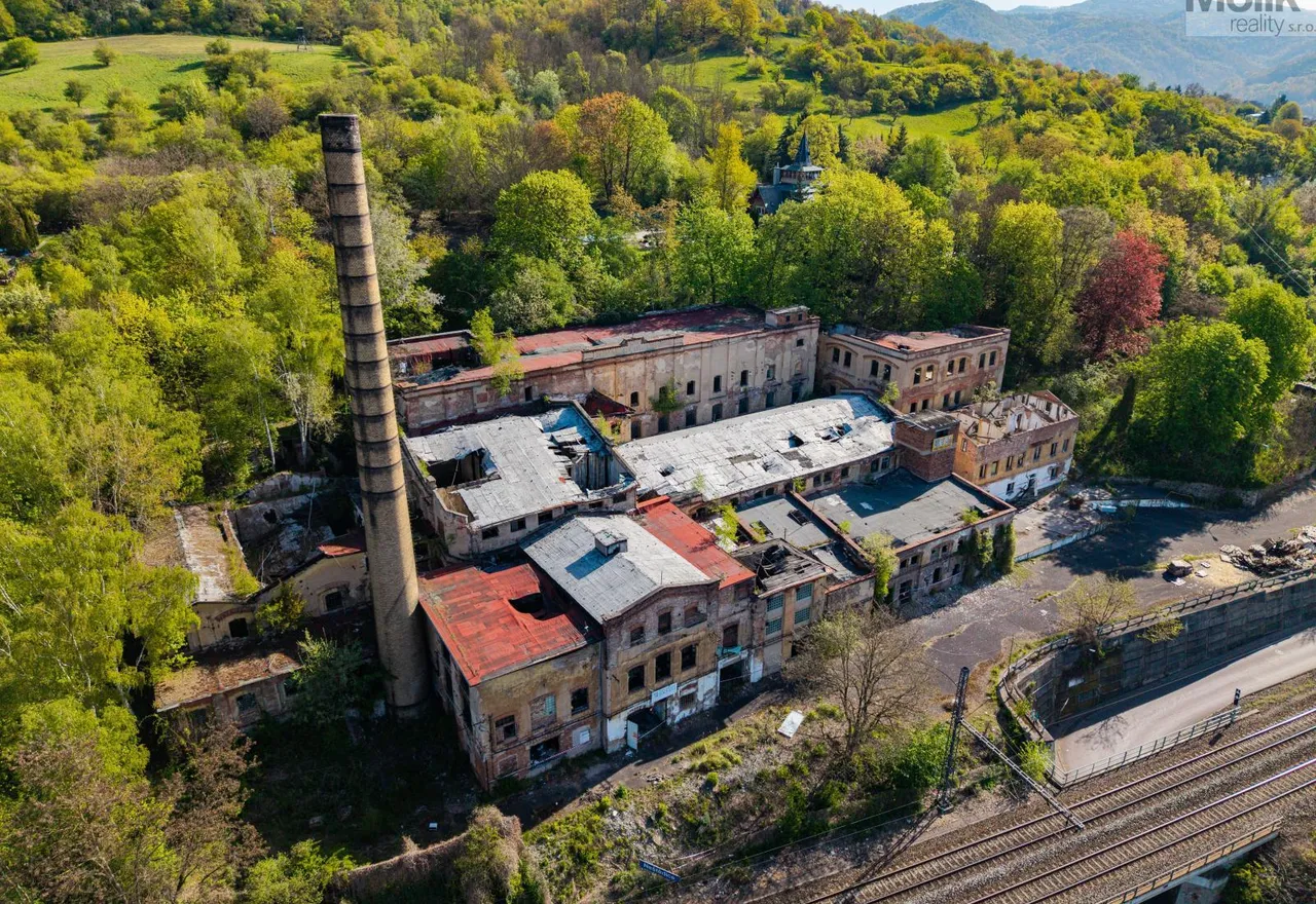 DJI_20260428092612_0179_D.jpg