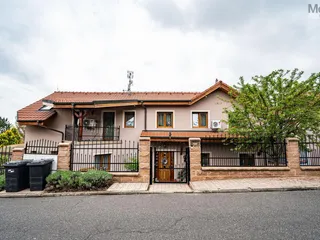 DSC00150.jpg