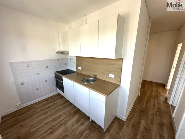 Pronájem bytu 2+1 52 m²