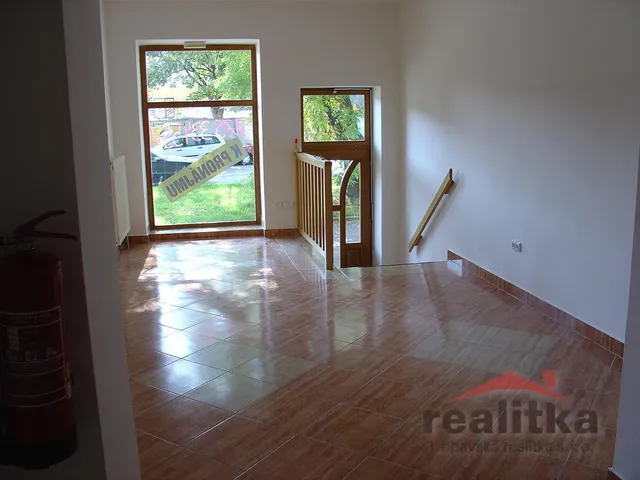 Prodej obchodního prostoru 39 m²
