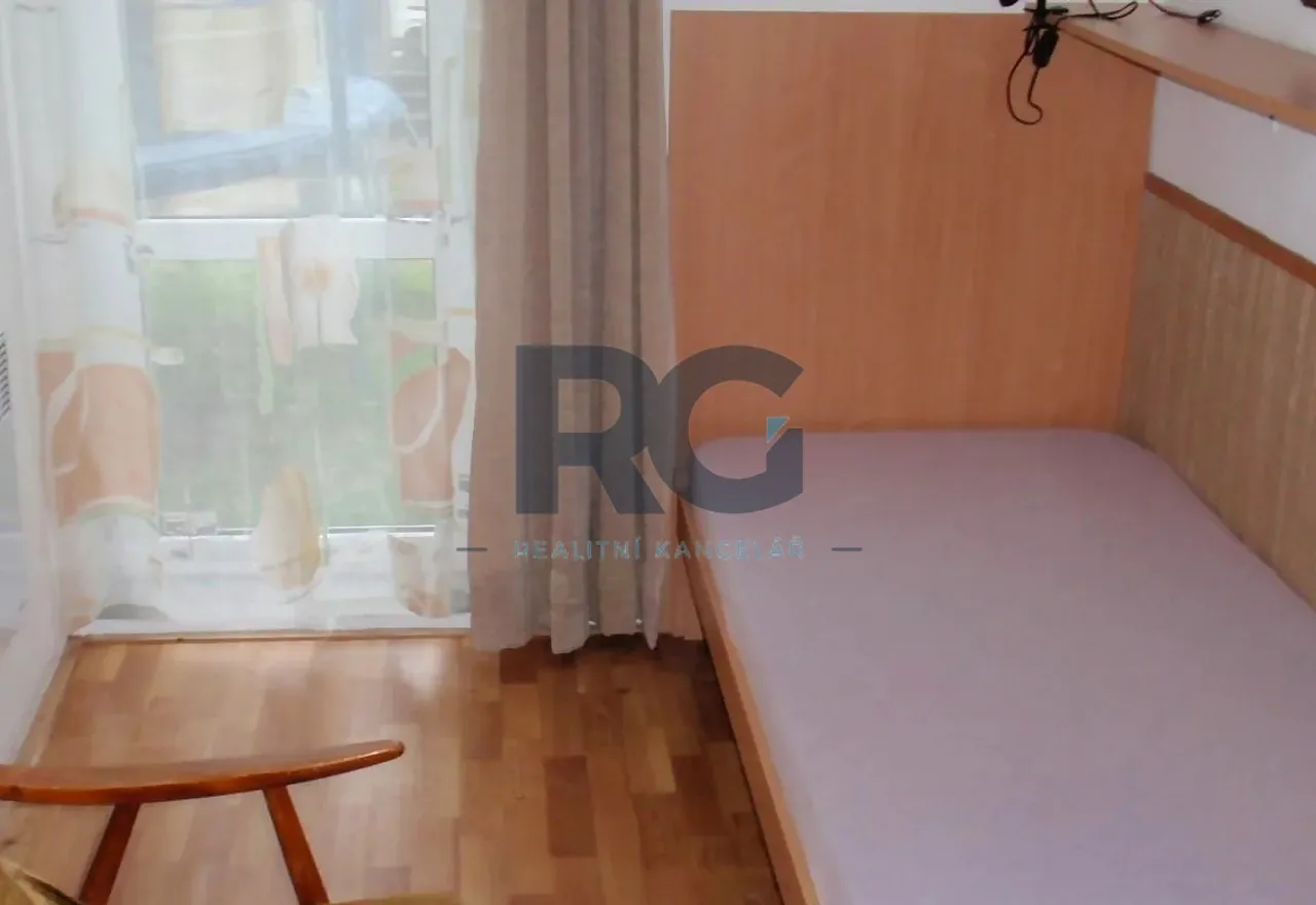 Ložnice dolní.jpg