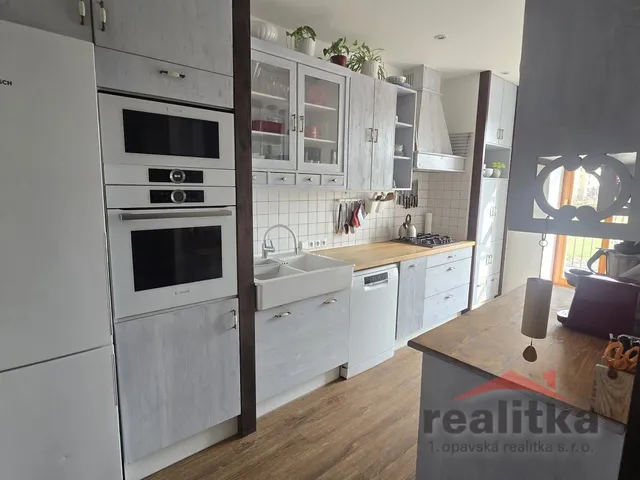 Prodej bytu 4+1 115 m²