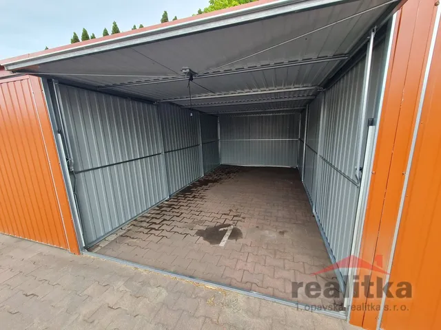 Pronájem garáže 16 m²