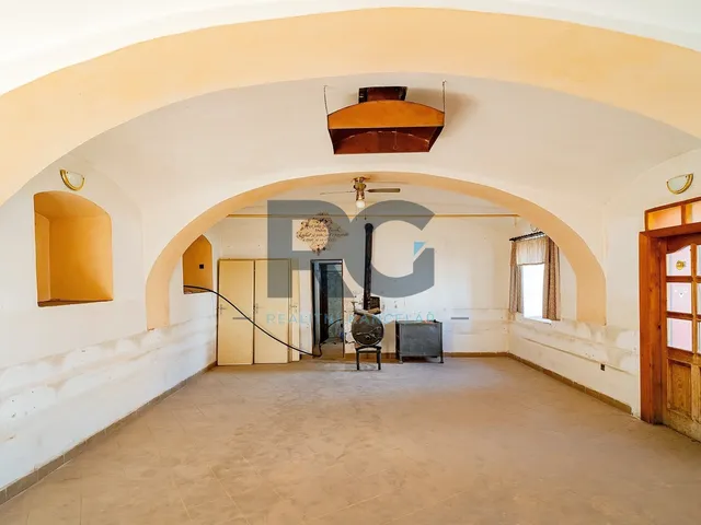 Prodej obchodního prostoru 140 m²
