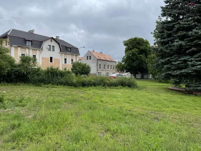 Prodej stavebního pozemku 1 000 m²