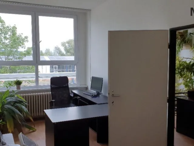 Pronájem kanceláře 120 m²