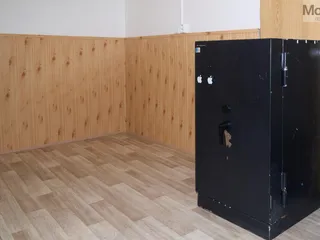 010.jpg