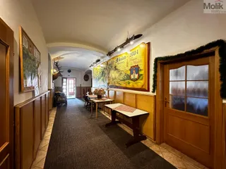 IMG_4976.jpg