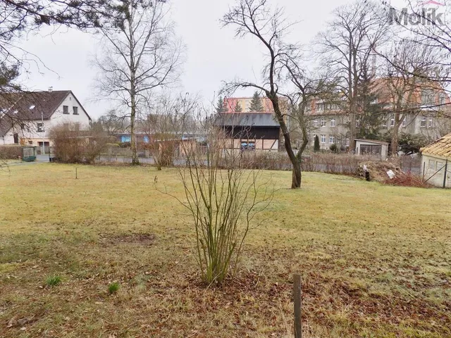 pozemek shora.jpg