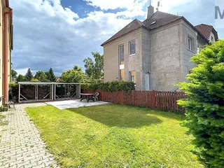Zahrada 1.jpg