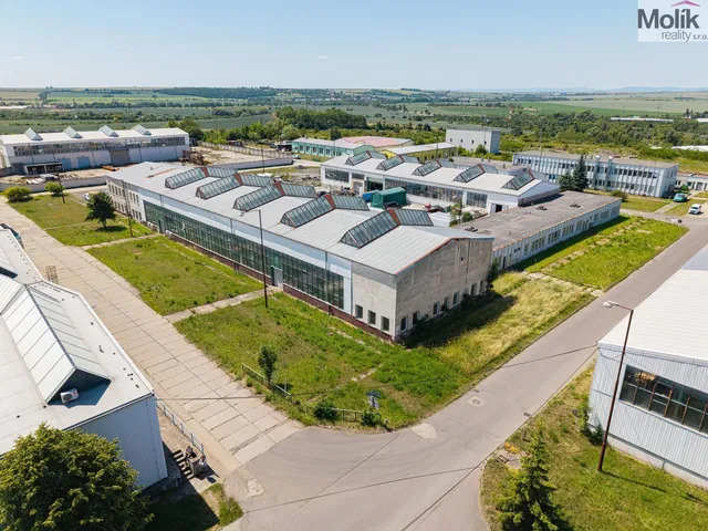 Pronájem skladu 450 m²
