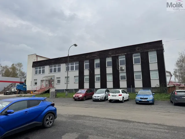 Pronájem skladu 1 150 m²