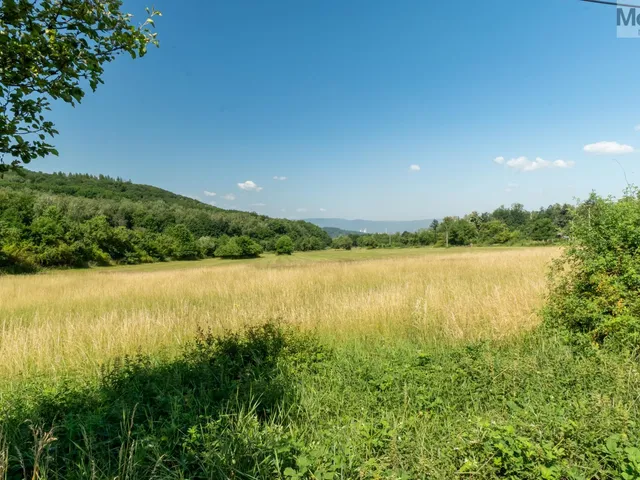 Prodej komerčního pozemku 23 391 m²