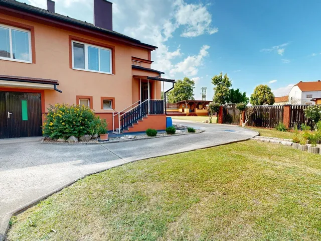 Prodej rodinného domu 148 m²