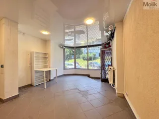 Obchodní část