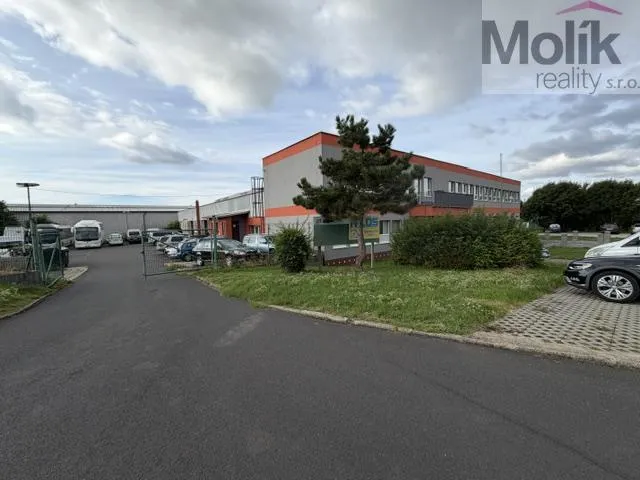 Pronájem skladu 460 m²