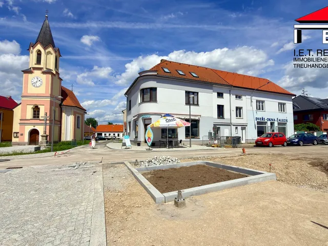 Prodej rodinného domu 303 m²