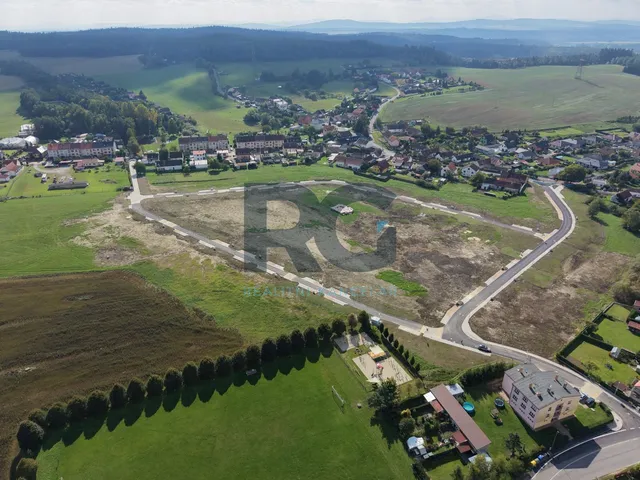 Prodej stavebního pozemku 911 m²