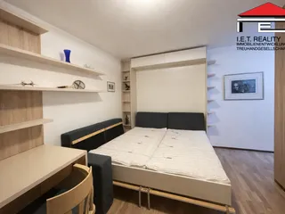 lůžko