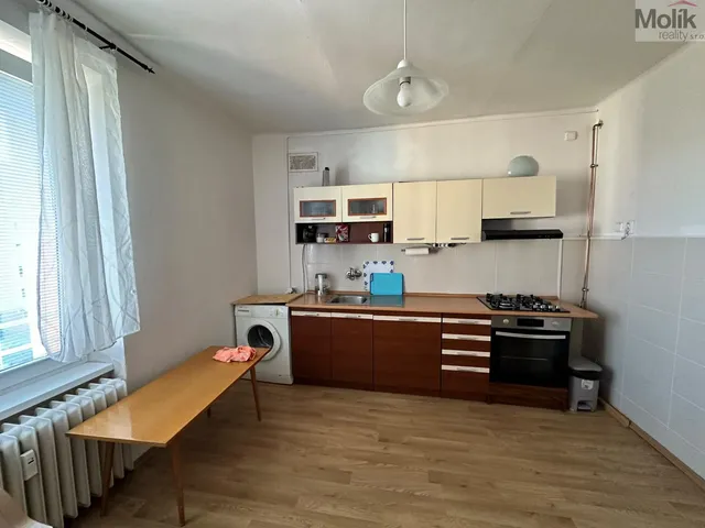 Pronájem bytu 2+1 56 m²