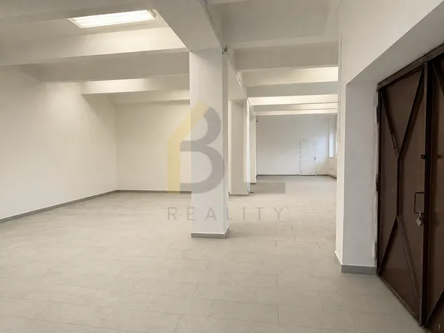 Pronájem obchodního prostoru 140 m²