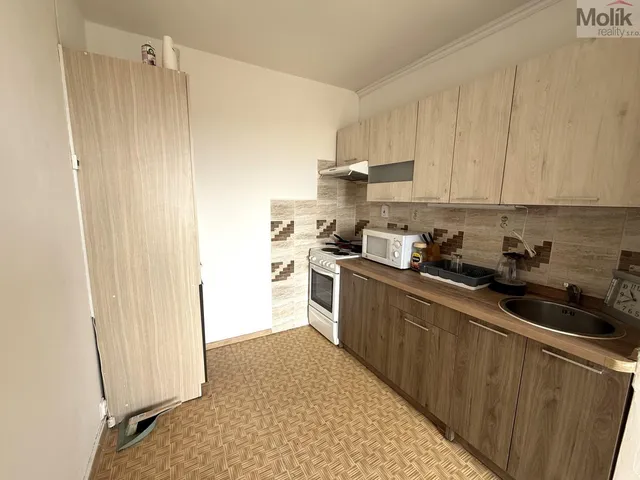 Pronájem bytu 1+kk 32 m²