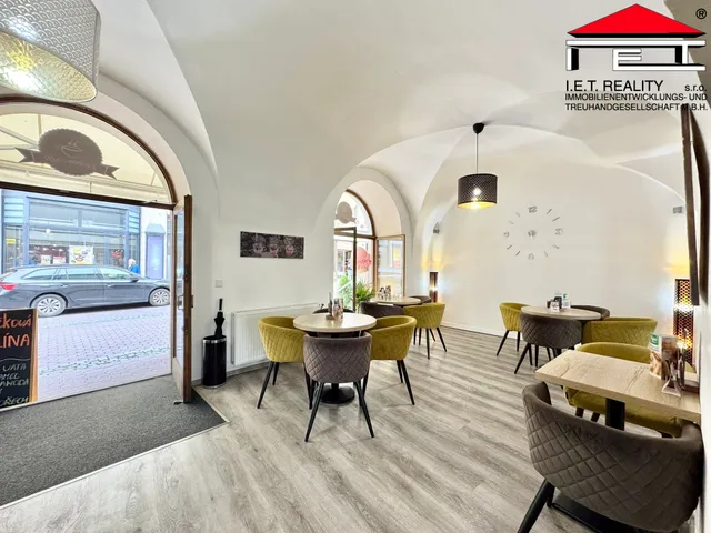 Pronájem restaurace 142 m²