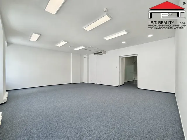 Pronájem kanceláře 86 m²