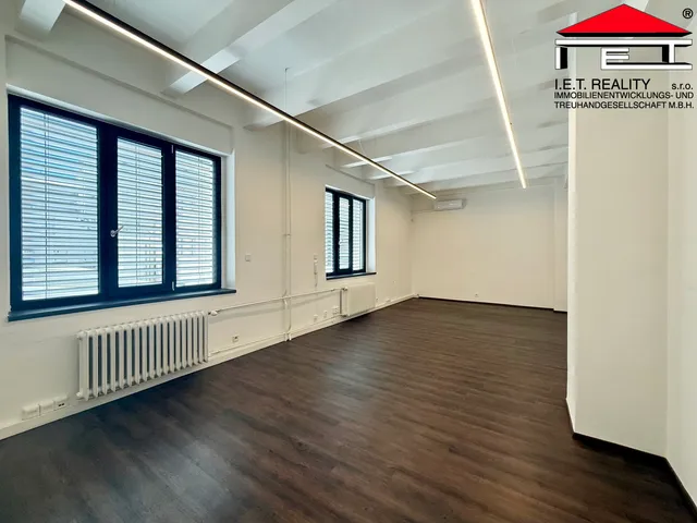 Pronájem kanceláře 35 m²