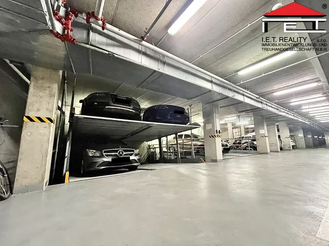 Pronájem garáže 10 m²