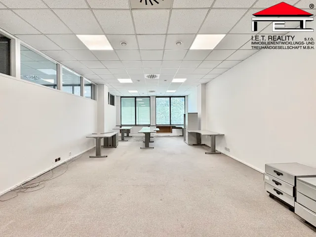 Pronájem kanceláře 62 m²
