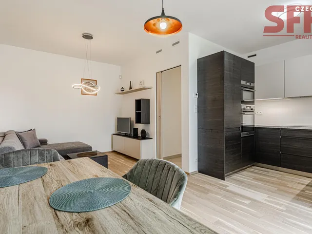 Pronájem bytu 2+kk 73 m²