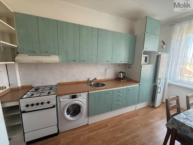 Pronájem bytu 1+1 35 m²