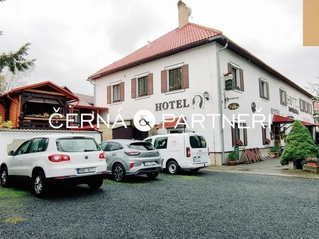 Prodej ubytovacího zařízení 1 080 m²