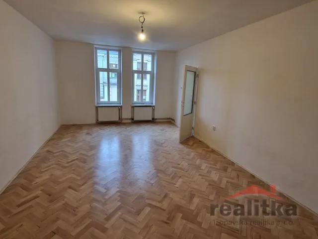 Pronájem bytu 3+1 106 m²